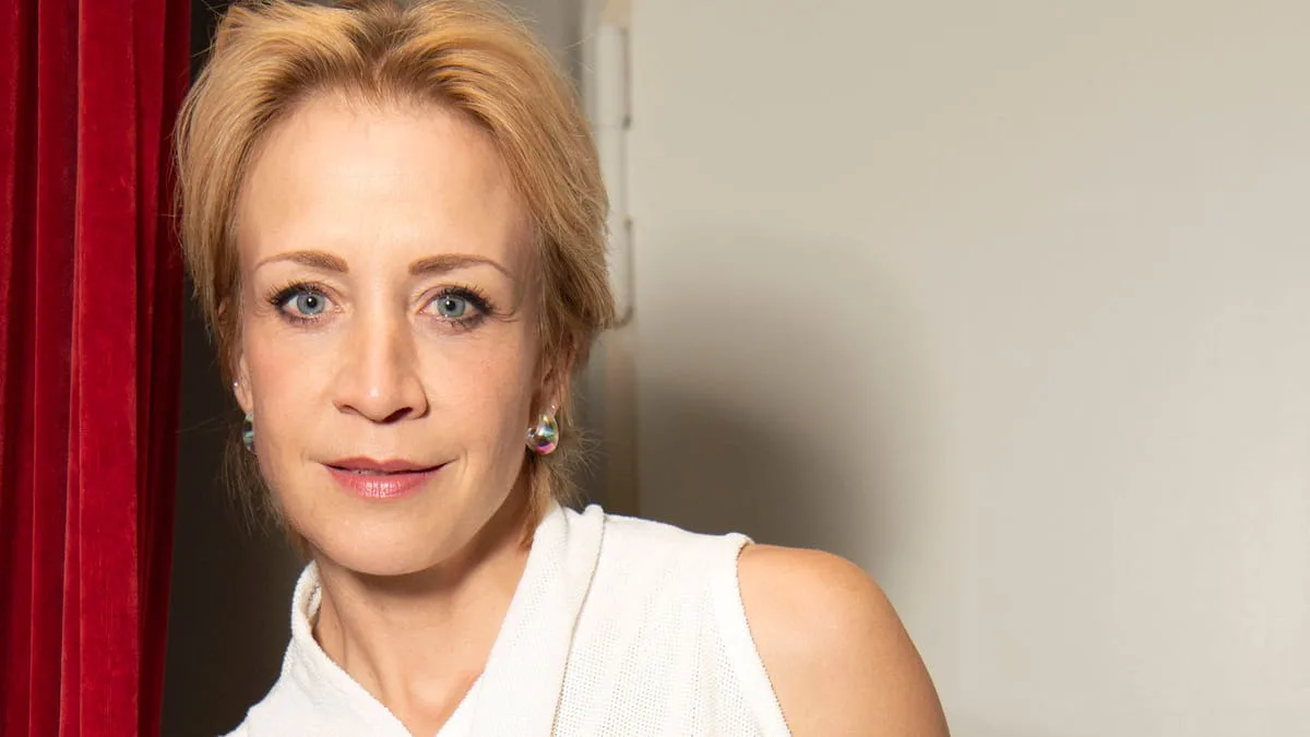 Annika Ernst als Dr. Angelika Rüdiger in «Der Bergdoktor» — ZDF-Pressebild