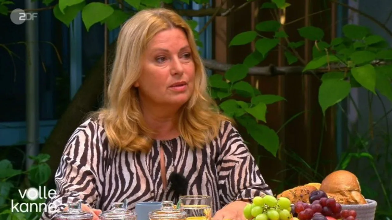 Karin Thaler bei ZDF Volle Kanne — Rosenheim-Cops-Star erzählt von ihrem Bergdoktor-Dreh mit echtem Bären