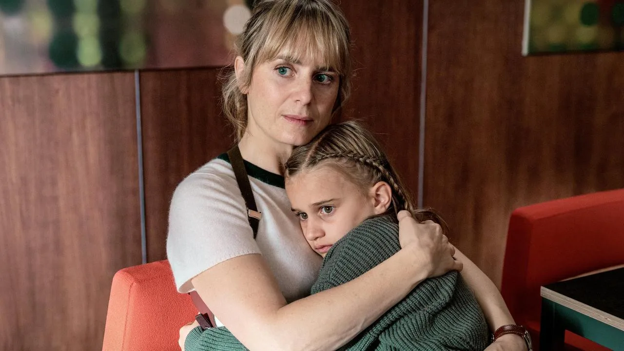 Anna Pieri Zuercher als Kommissarin Isabelle Grandjean in «Tatort: Blinder Fleck» — die mütterliche Seite der Grandjean, SRF Pressefoto